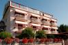 H�tel, Icici