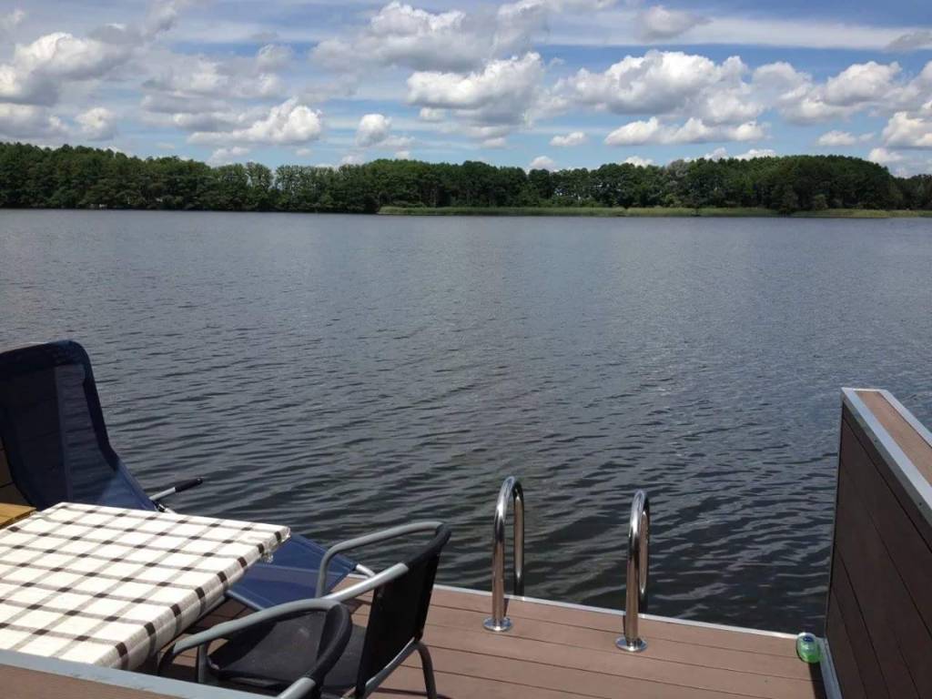 Ferienhaus in Zühlsdorf, Oberhavel mit Bootsliegeplatz