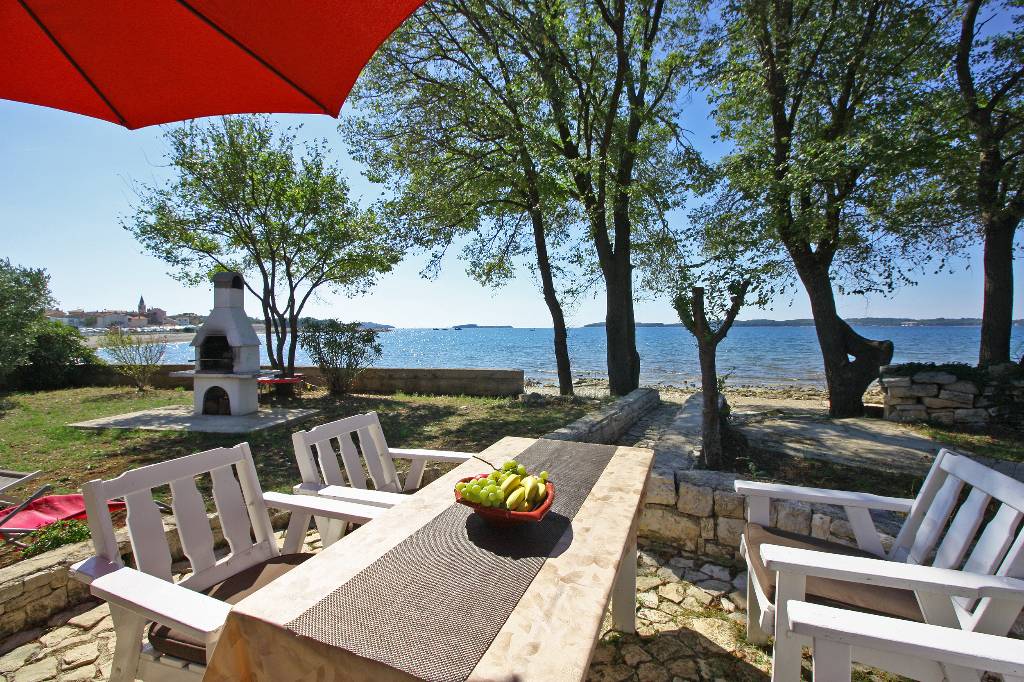 Ferienhaus in Fazana, Fazana mit Meerblick, Hund erlaubt