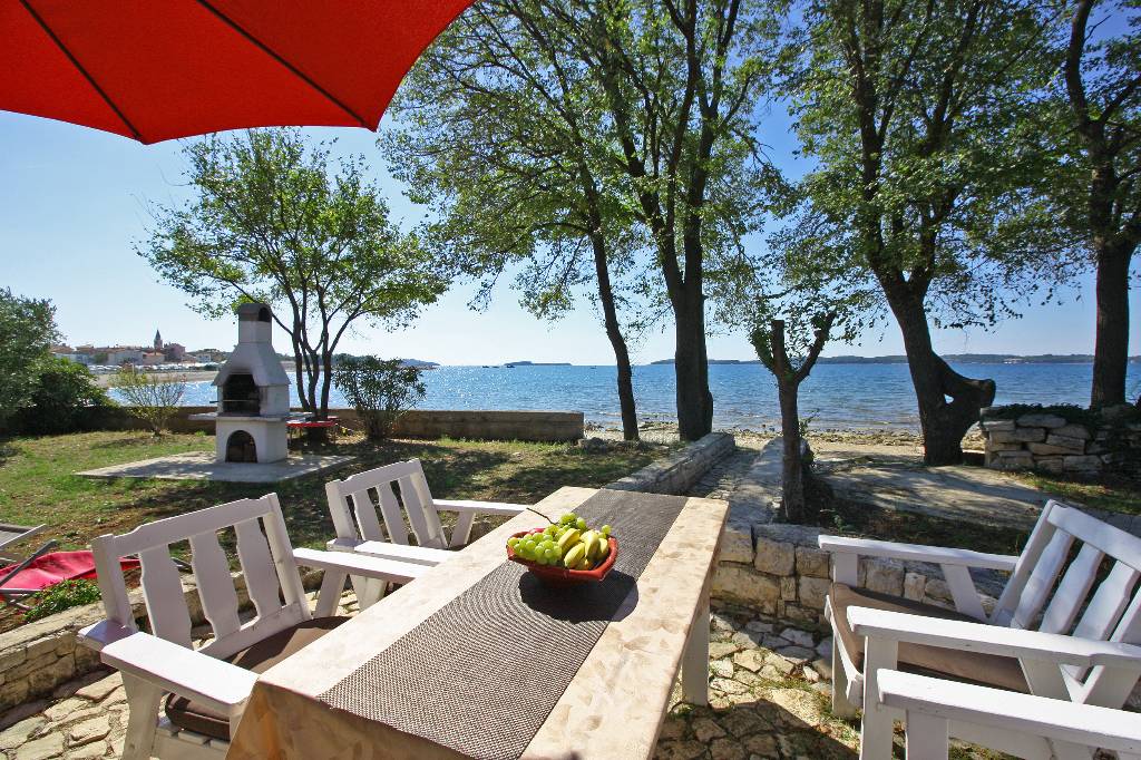 Chata, chalupa Kleines Haus am Strand ( 4+1 ), Fazana, Istrien Südküste Fazana Chorvatsko