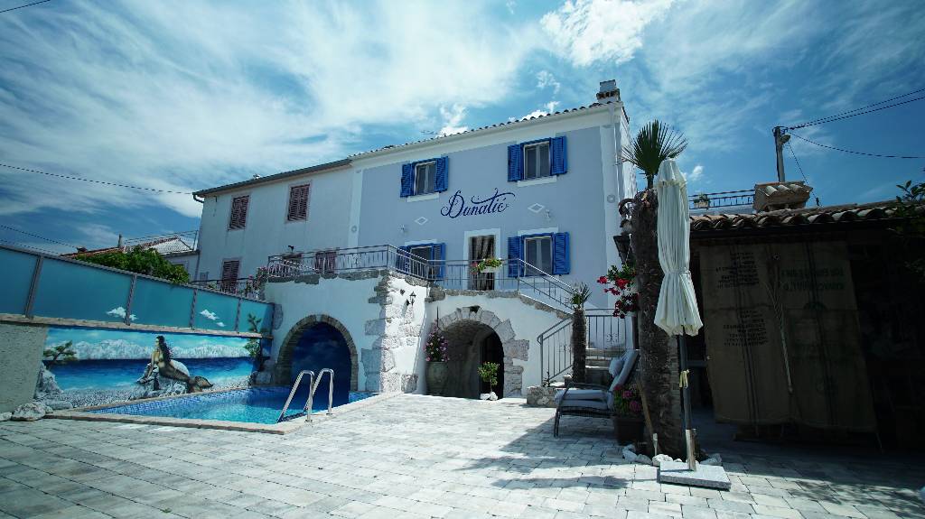 Chata, chalupa das Haus im rustikalen, mediterranen Stil, 6+1, 4 Zimmer, privater Pool, Parking, ein ruhiges Ort, Županje, Kvarner Bucht Inseln Insel Krk Chorvatsko