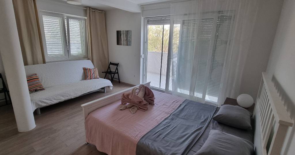 Master bedroom - 1