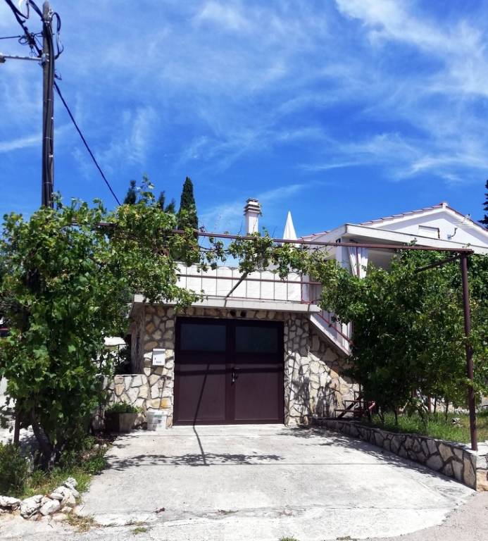 Chata, chalupa Das Haus befindet sich in einem kleinen Dorf Rovanjska, 5 Autominuten vom Eingang zur Autobahn., Rovanjska, Norddalmatien Zadar Chorvatsko