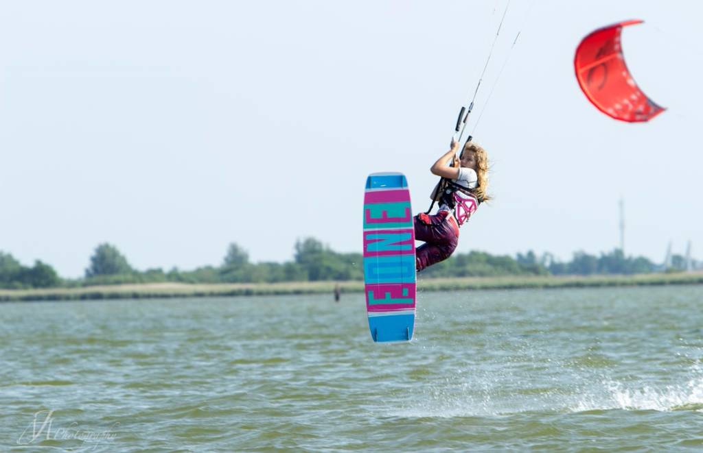 Kiten oder windsurfen lernen