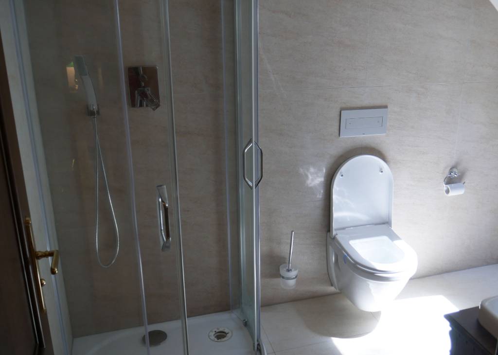 DOPPELFERIENHAUS FEWO B IM DACHGESCHOSS