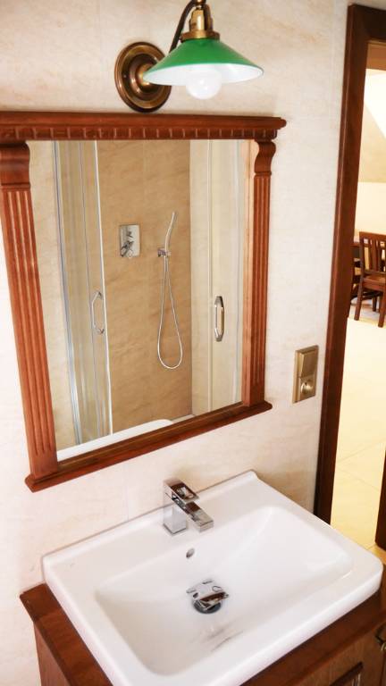 DOPPELFERIENHAUS FEWO B IM DACHGESCHOSS