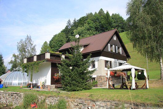 Ferienhaus Ferienhaus an der Elbe mit Sauna und Aussenpool in Horni Lanov, Riesengebirge Riesengebirge  