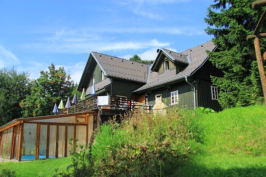 Ferienhaus Benecko mit Pool und Sauna, 100m vom Skilift TR in Benecko, Riesengebirge Riesengebirge  