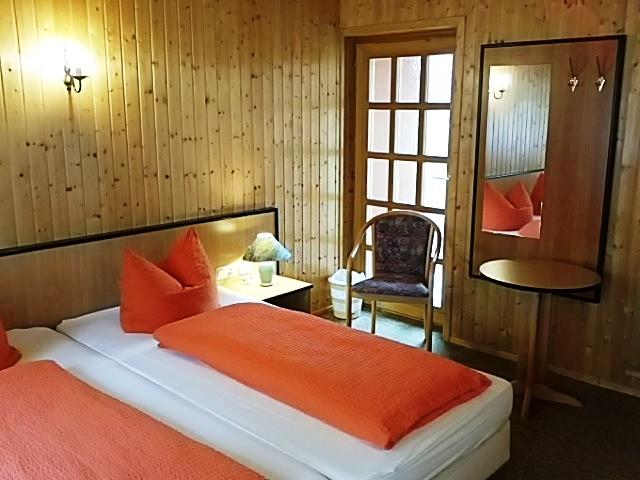 Dreibettschlafzimmer