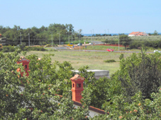 Blick von der Terrasse aufs Meer