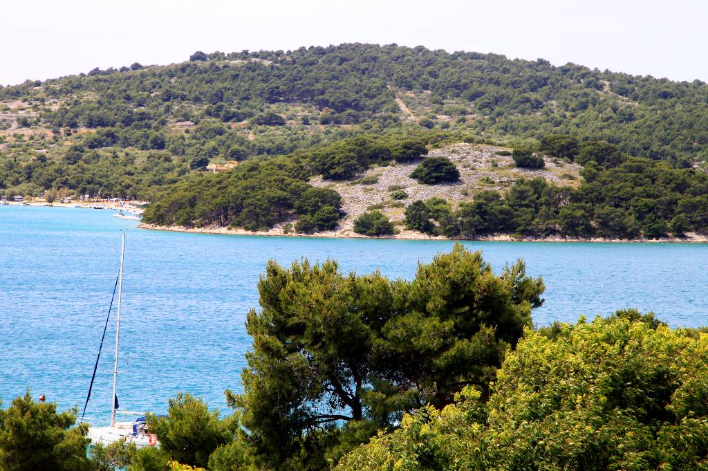 Apartmán Die Ferienwohnungen Hari liegen in ruhiger Umgebung und doch nur 50 m vom Meer entfernt., Tisno, Mitteldalmatien Insel Murter Chorvatsko