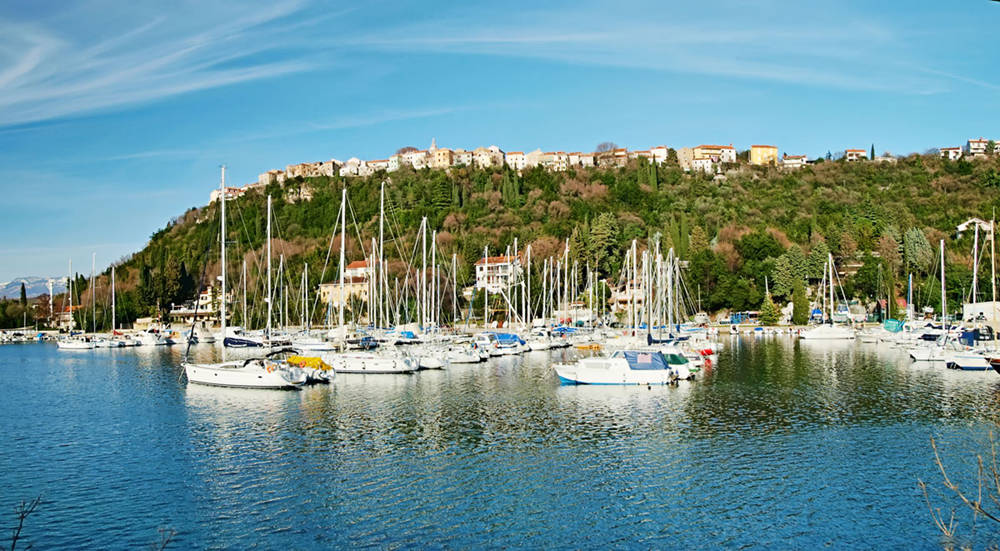 Jahte u Marini FRAPA