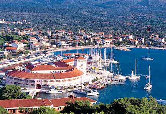 Jedna od najljepših marina na Jadranu marina FRAPA