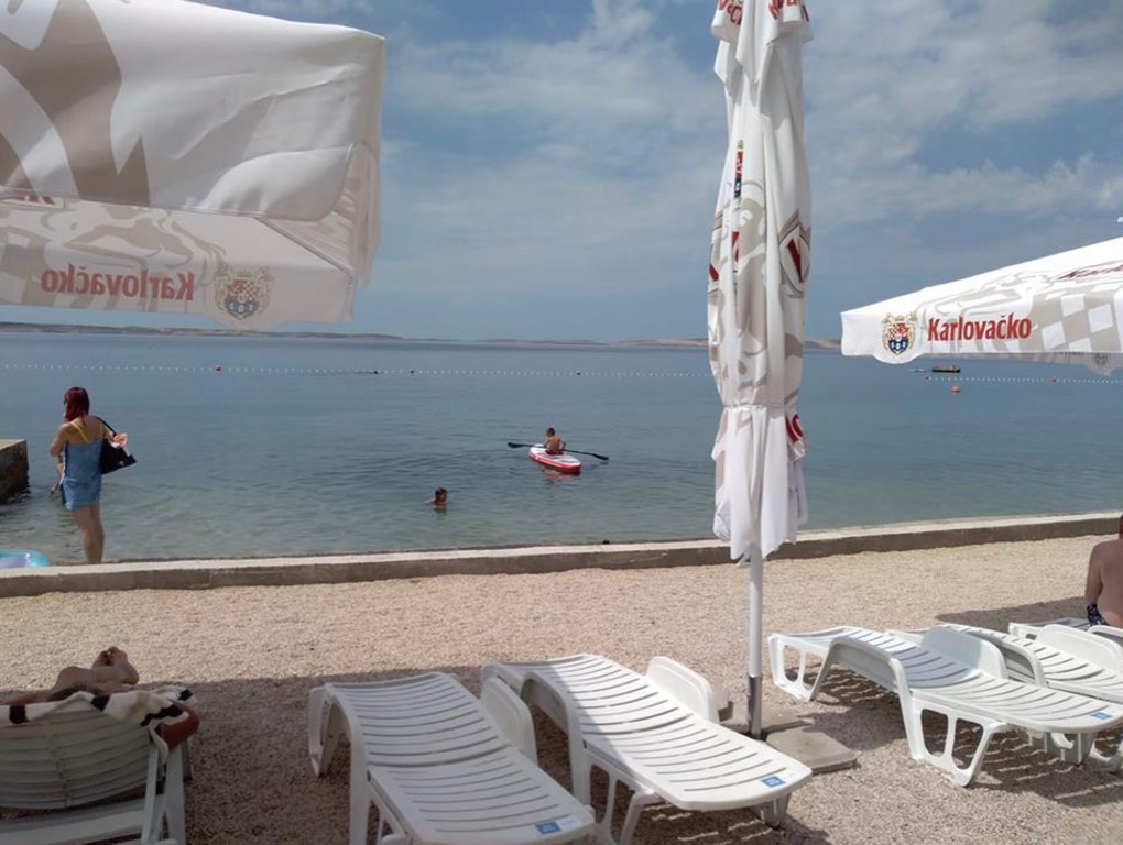 Ferienwohnung 2-Zimmer-Ferienwohnung mit Meerblick direkt am Strand im kleinen Ort Rtina Miletici, Zadar 28 km in Rtina Miletici, Razanac, Norddalmatien Zadar  