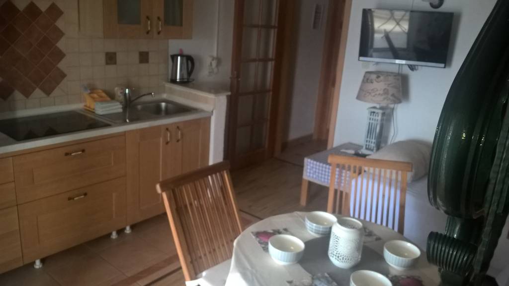 Die Küche und das Wohnzimmer / in AP3